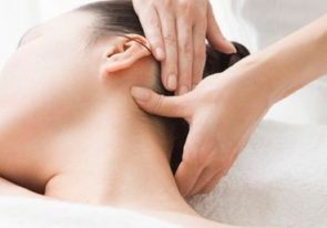 Relaksacyjny masaż twarzy, szyi i głowy
